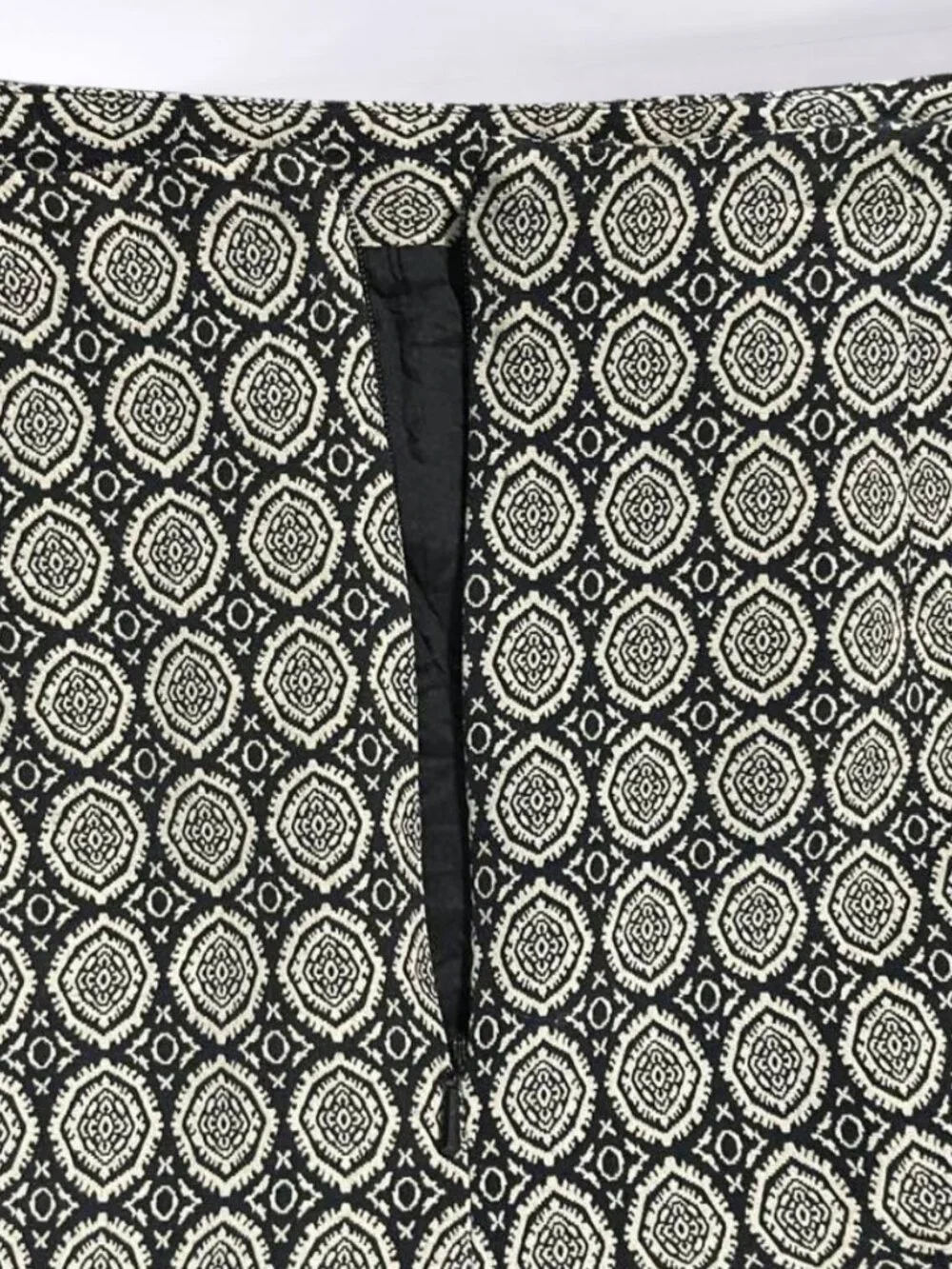 Ann Taylor Loft Belted Geometric Print Knee Length Pencil Skirt Size 8